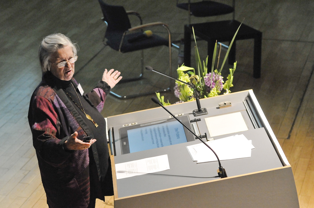 Elinor Ostrom: „Es wäre dumm, auf die Politik zu warten“