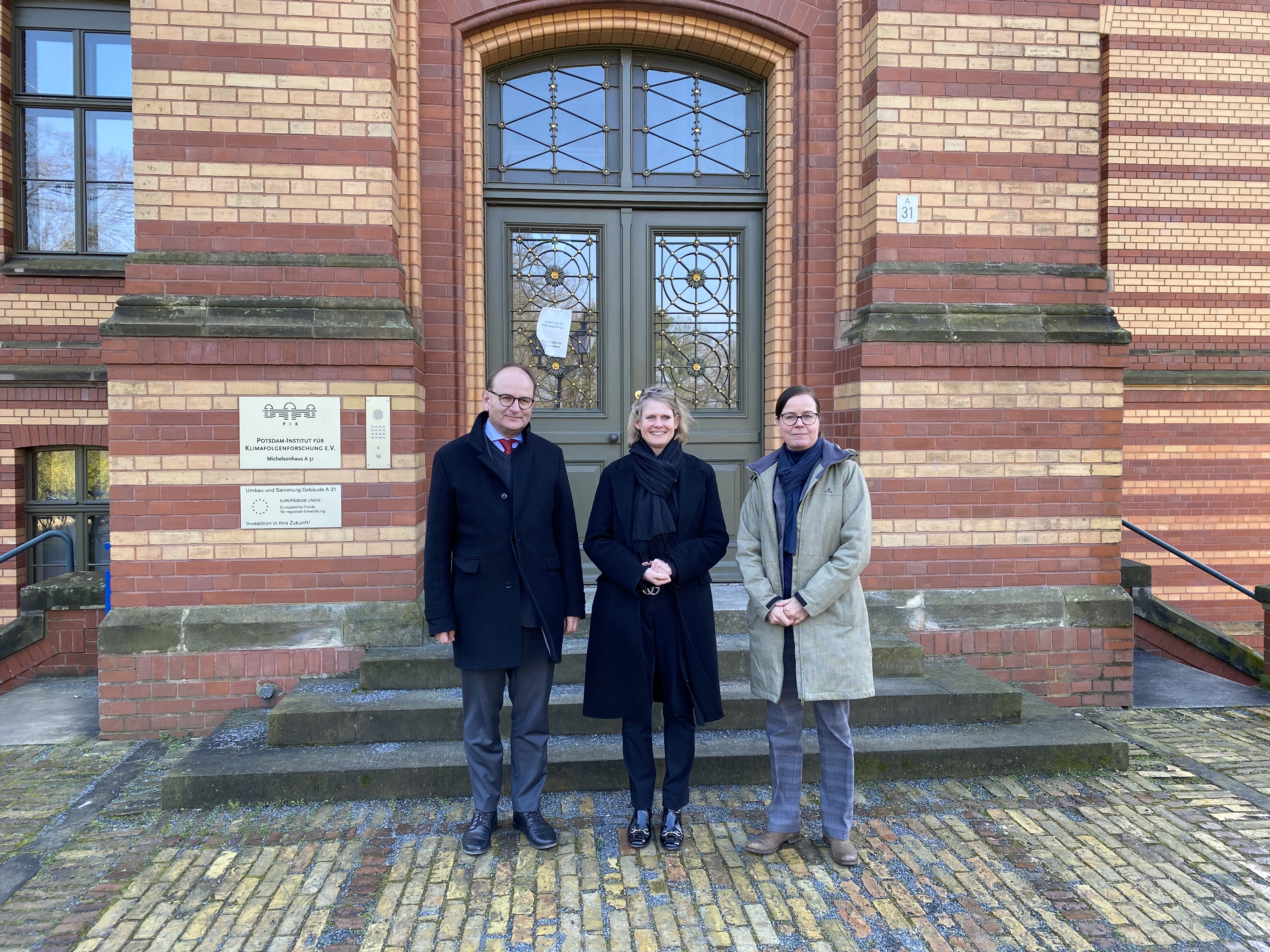 BMBF-Staatsekretärin Judith Pirscher zu Besuch am PIK