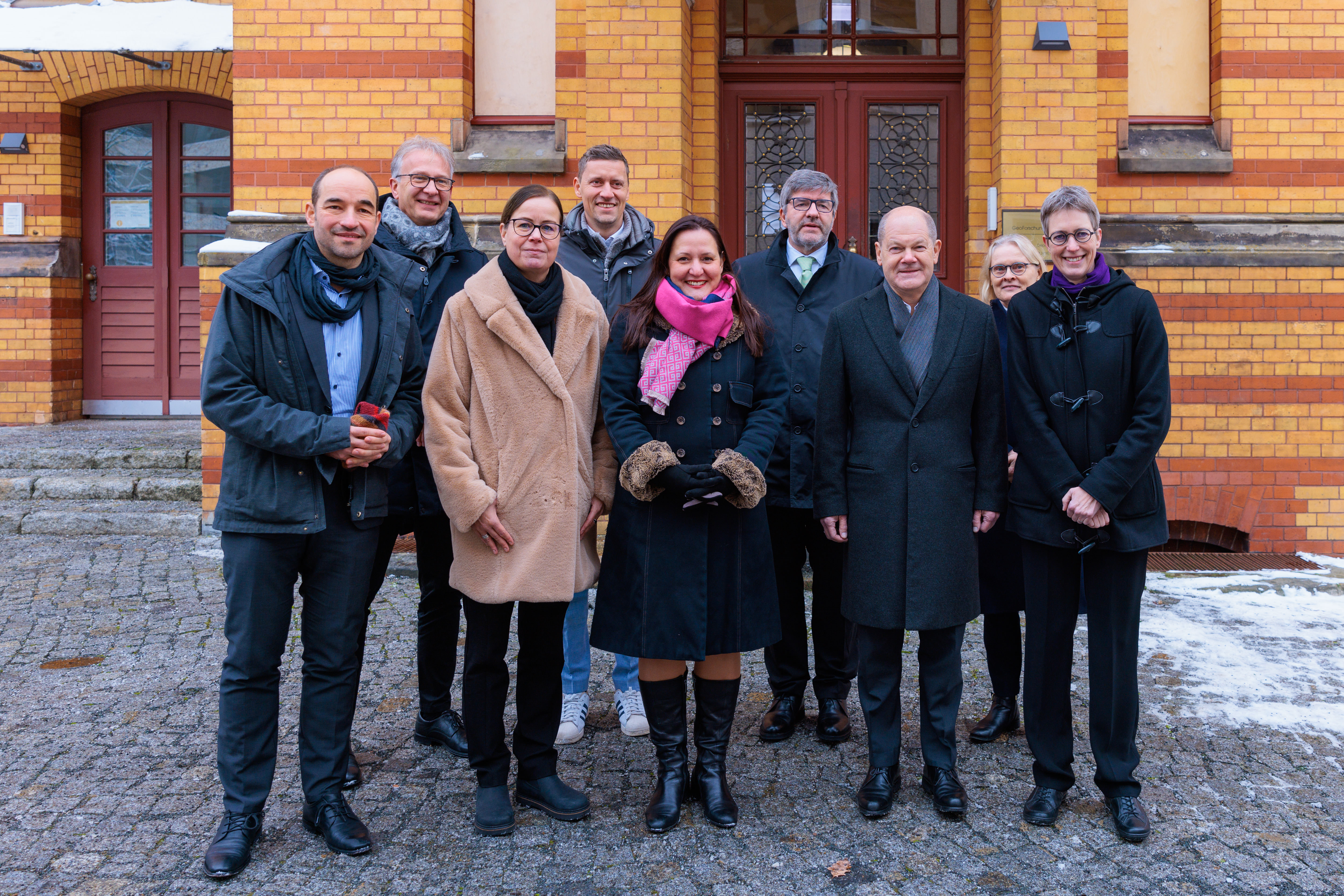 Bundeskanzler Olaf Scholz zu Besuch am PIK und am GFZ