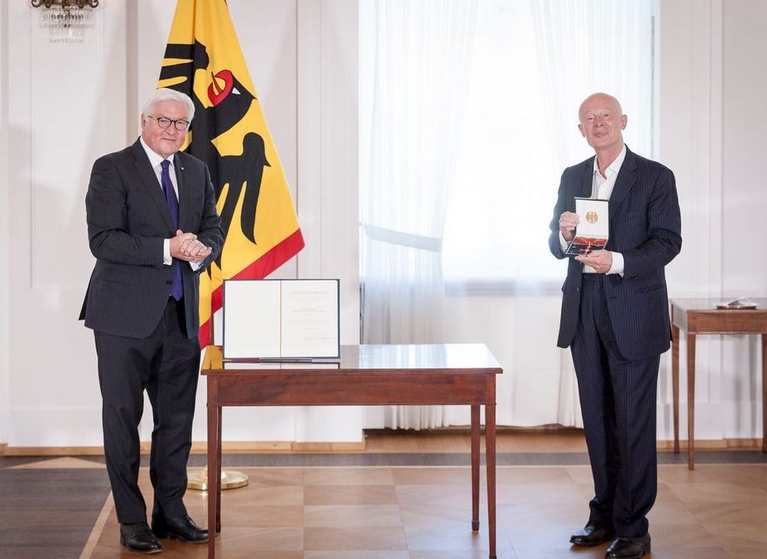 Großes Verdienstkreuz des Verdienstordens der Bundesrepublik Deutschland für Schellnhuber