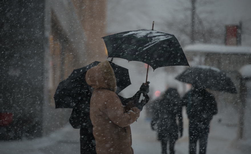 Winterliche Wetterextreme in den USA und Europa: Riesige durcheinandergewirbelte Luftströme in der Stratosphäre Winterliche Wetterextreme in den USA und Europa: Riesige durcheinandergewirbelte Luftströme in der Stratosphäre