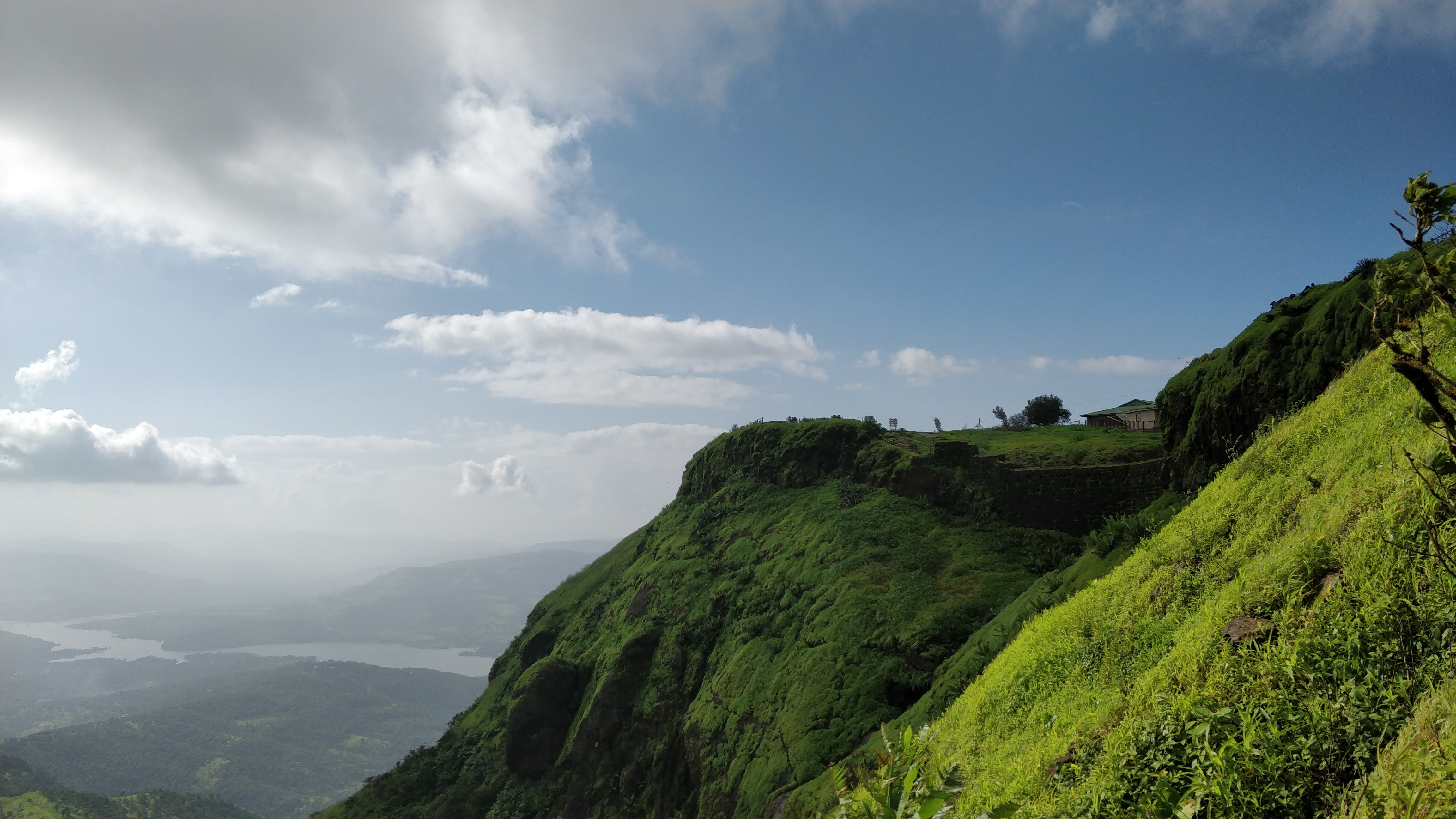 Monsoon in Pune from June 11, but heat to continue