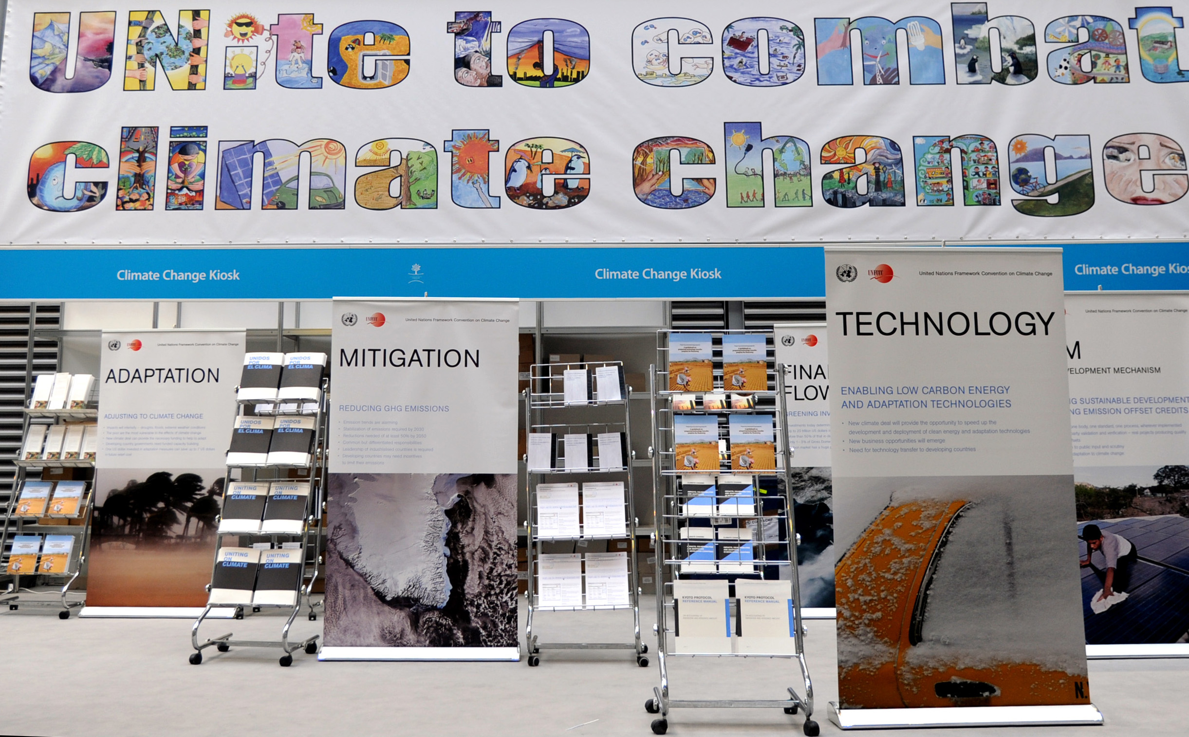 Tipping elements, sea level rise and costs of climate protection outlined in Poznań Tipping elements, sea level rise and costs of climate protection outlined in Poznań