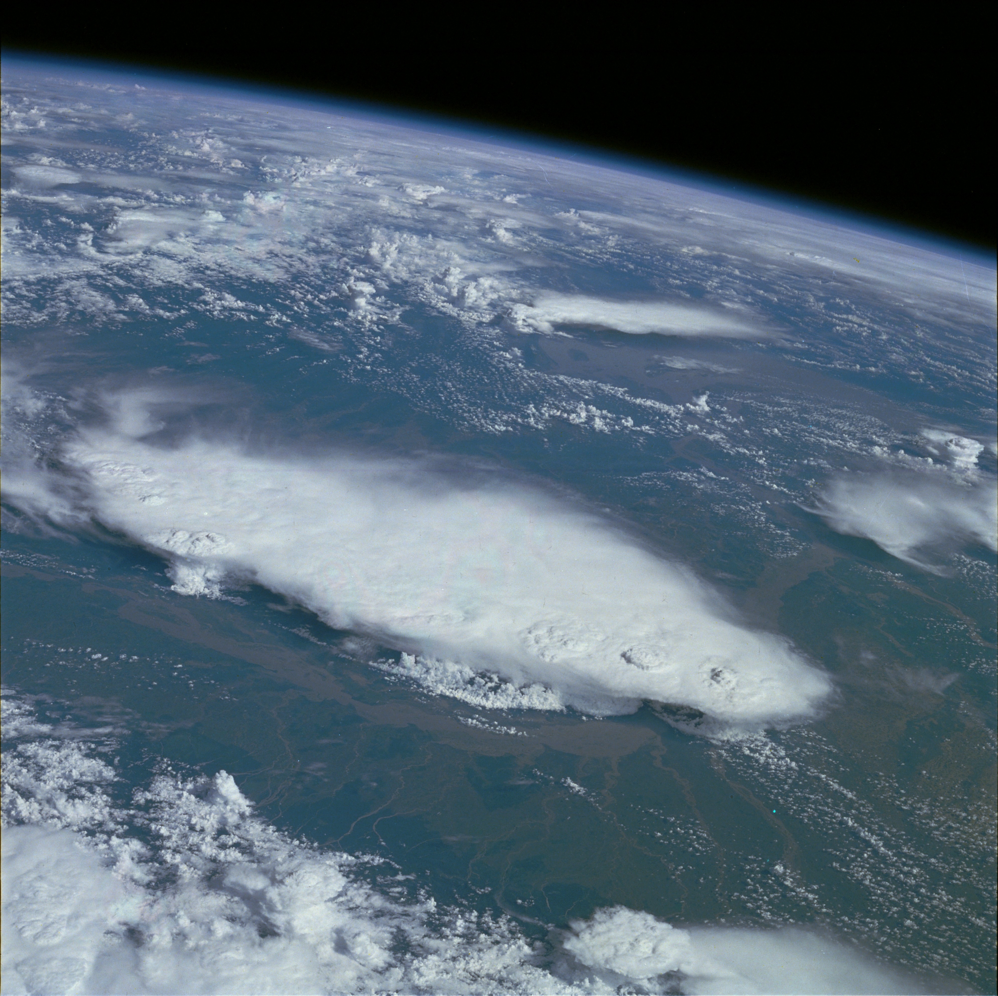 Monsoon model indicates potential for abrupt transitions — Potsdam ...