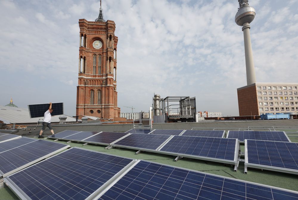 Researchers support Berlin on its way to climate neutrality