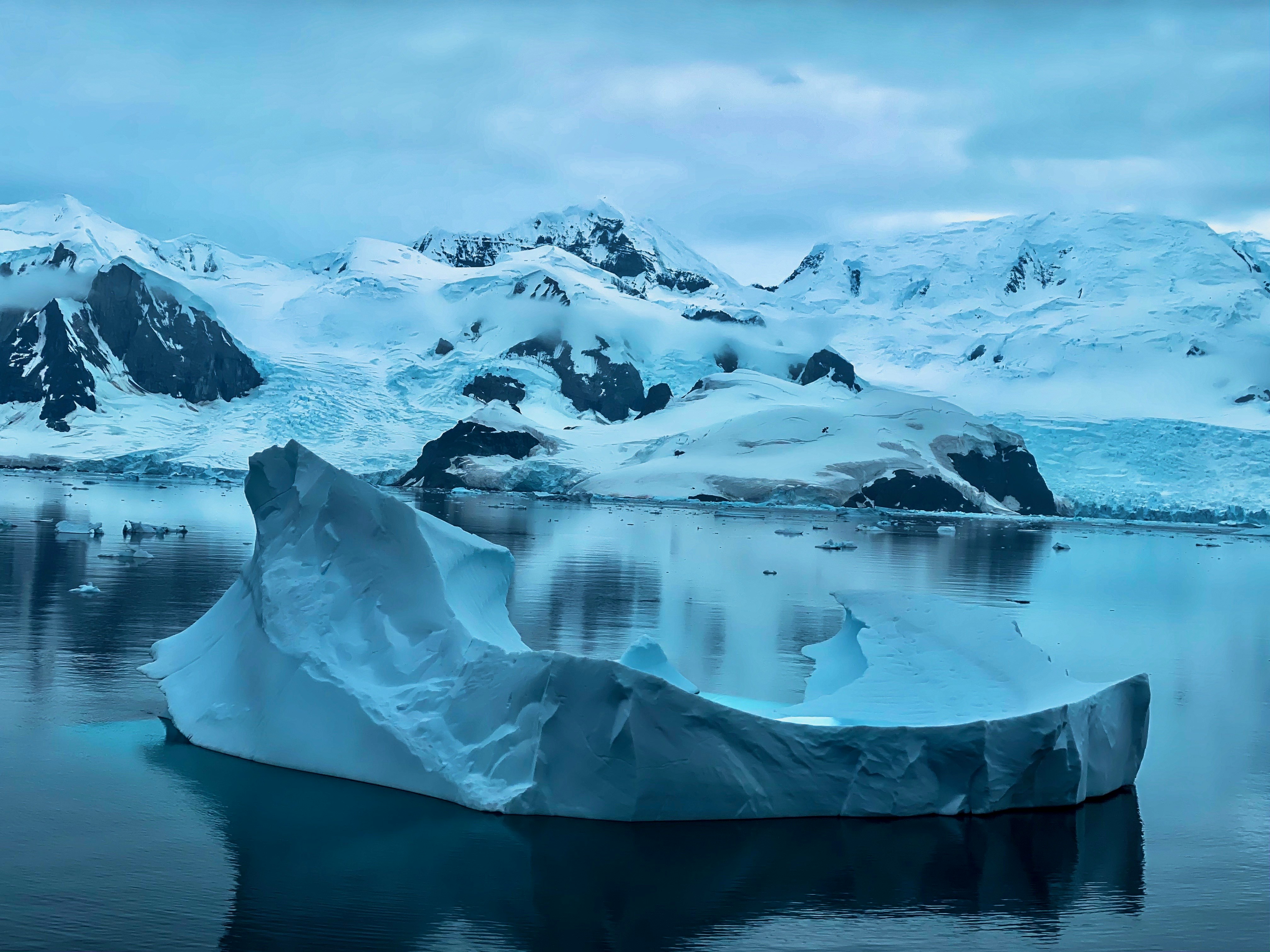 Uncorking East Antarctica yields unstoppable sea-level rise