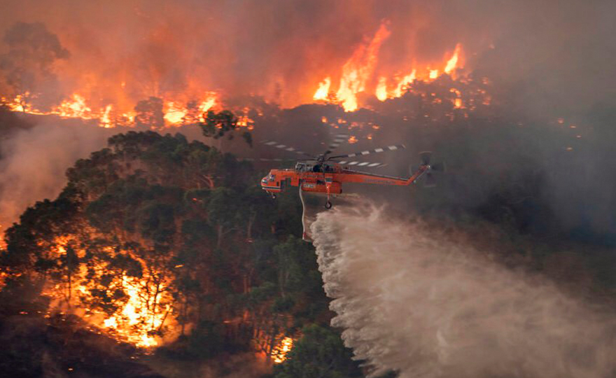 Australian bush fires: "What is happening in the southeast of Australia right now is breaking all records"