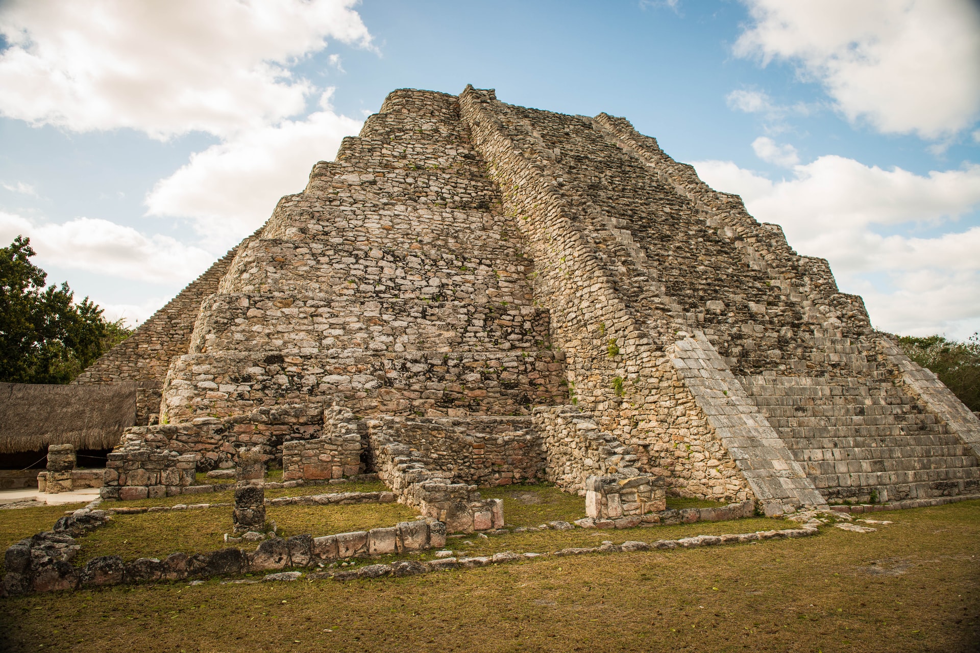 Climate Science and Archaelogy: Fall of Mayan metropolis related to drought