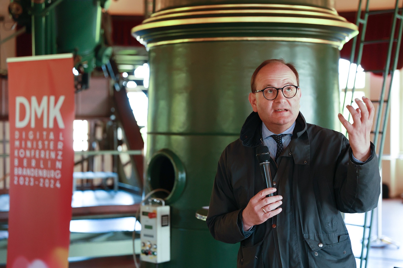 Digital ministers visit PIK