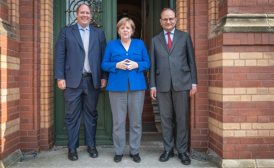 CO2-pricing: German chancellor Angela Merkel visited PIK for a scientific briefing