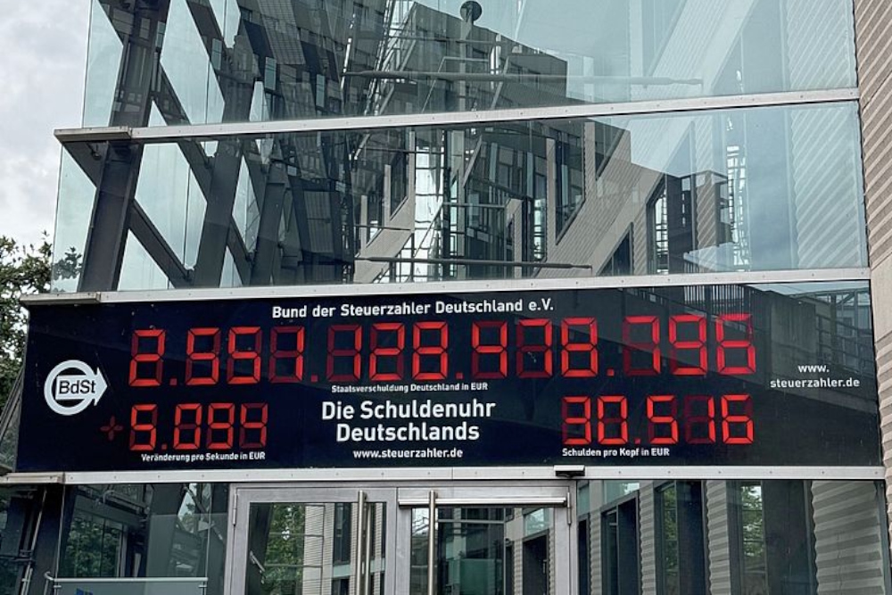 How sustainable climate policy and sound public finances go hand in hand How sustainable climate policy and sound public finances go hand in hand