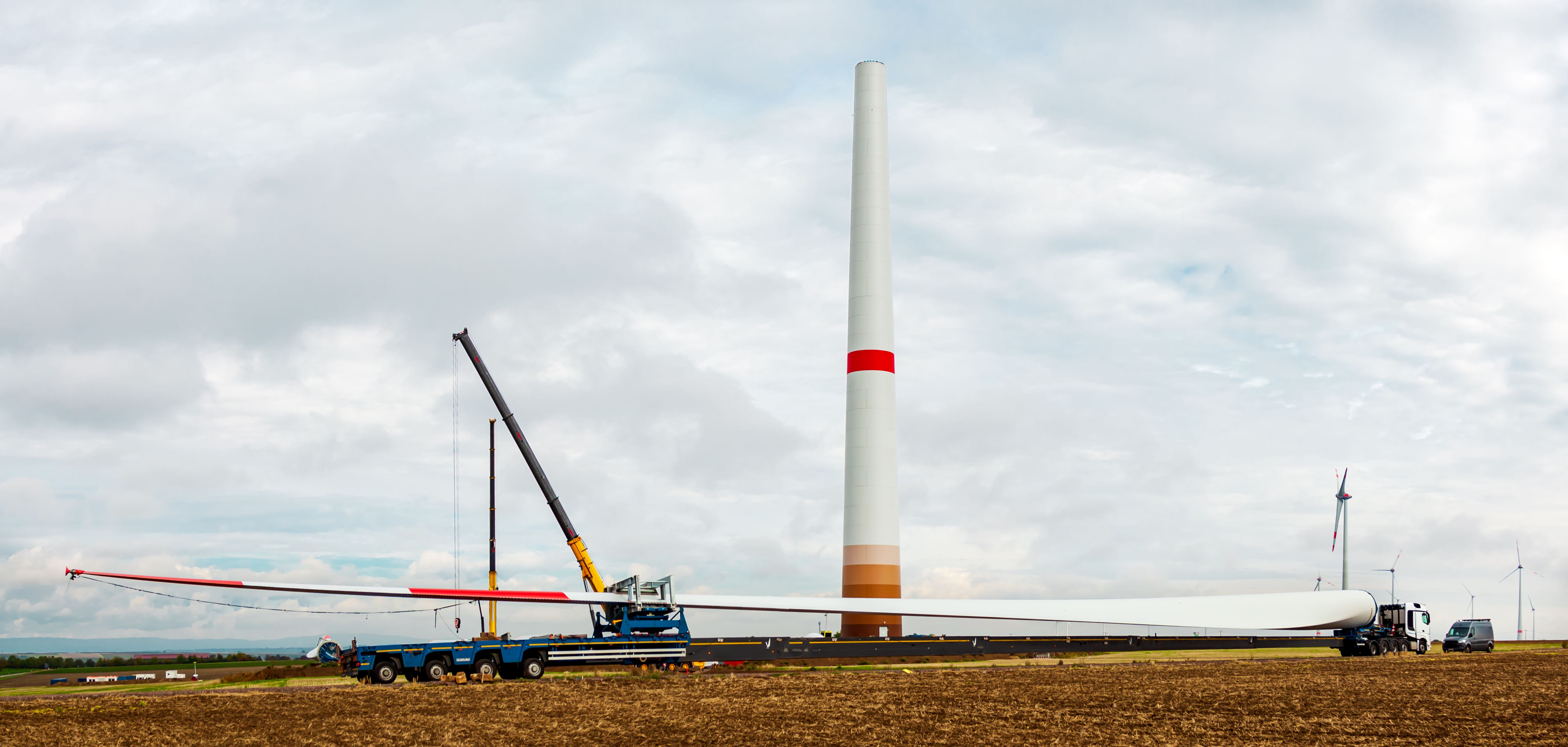 Overcoming barriers for climate policy: Short-term policies can bring long-term targets in reach Overcoming barriers for climate policy: Short-term policies can bring long-term targets in reach