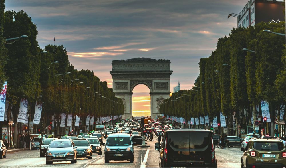 The road (back) to Paris: Science-based pathways to return below 1.5°C