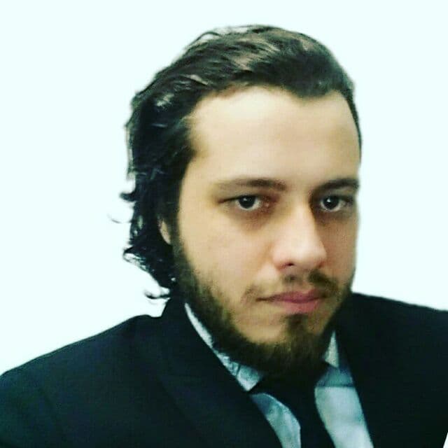 Zareh Parvar Ghoochani Nejad