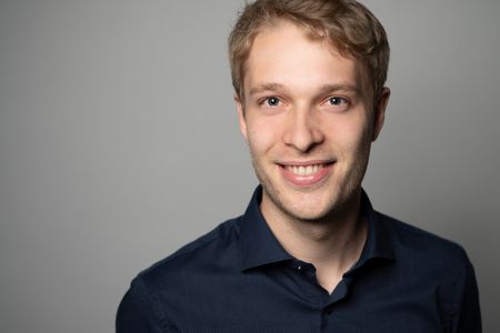 Nieberg (né Mahnken)